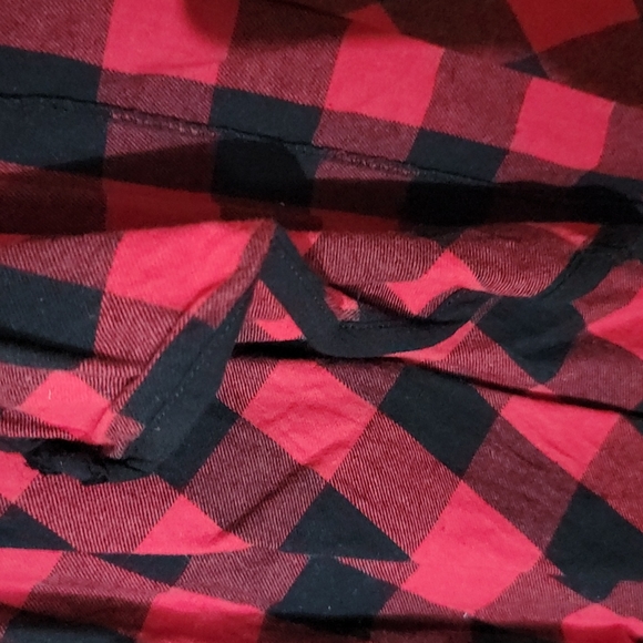 Blk/Red Checker Vest - Picture 3 of 3